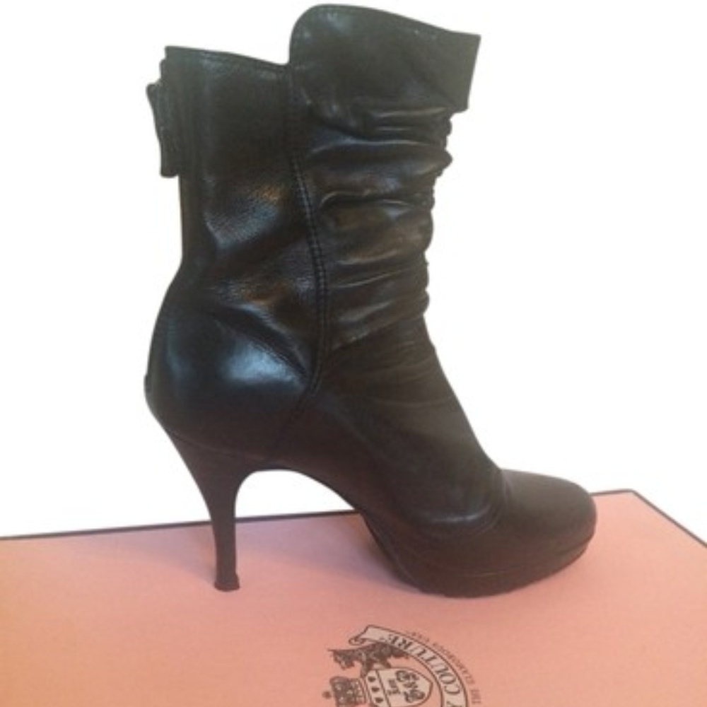 Juicy Couture Black Leather Chic Boots/Booties